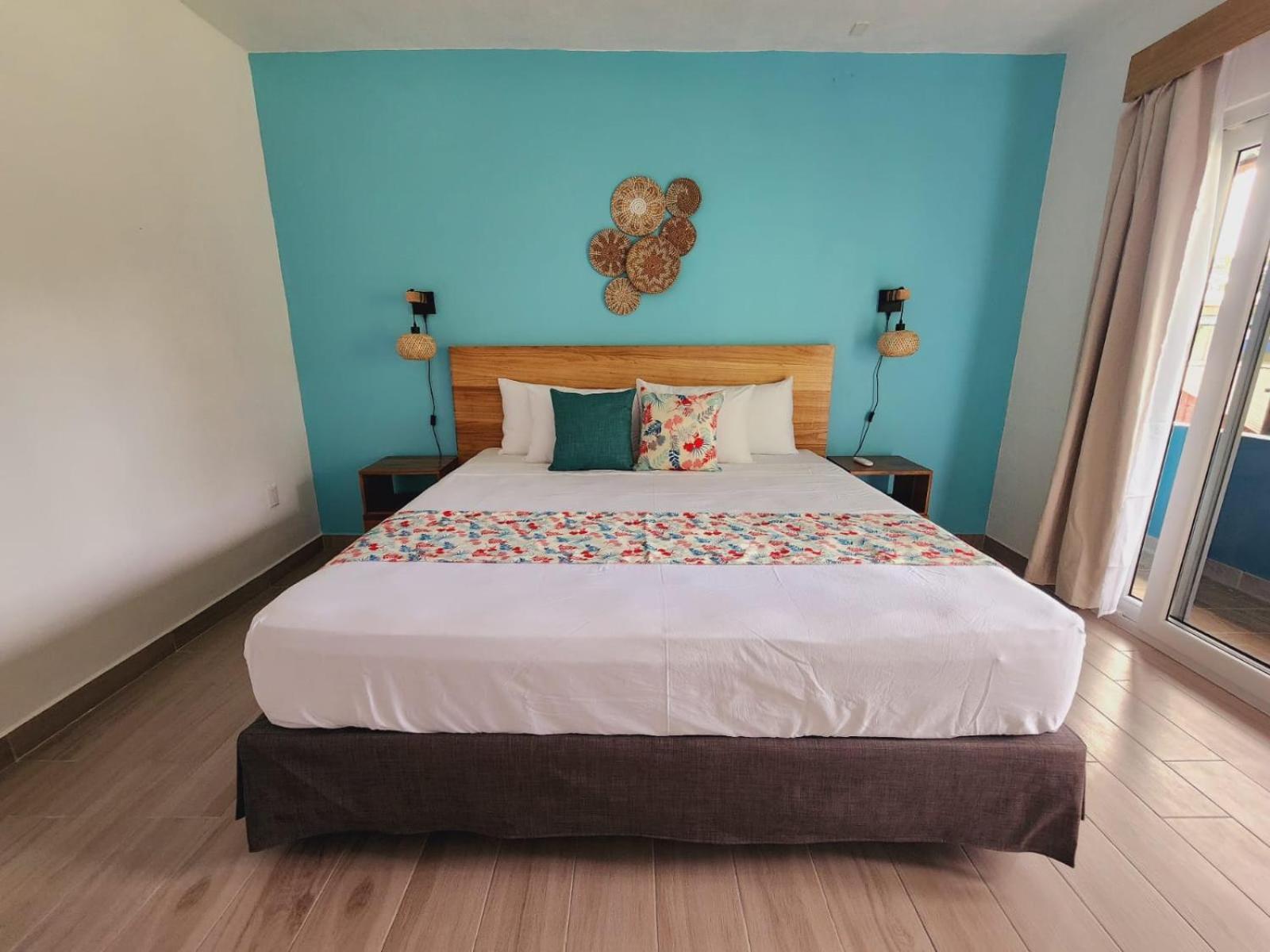 Alma Del Bosque Hotel トルトゥゲーロ エクステリア 写真