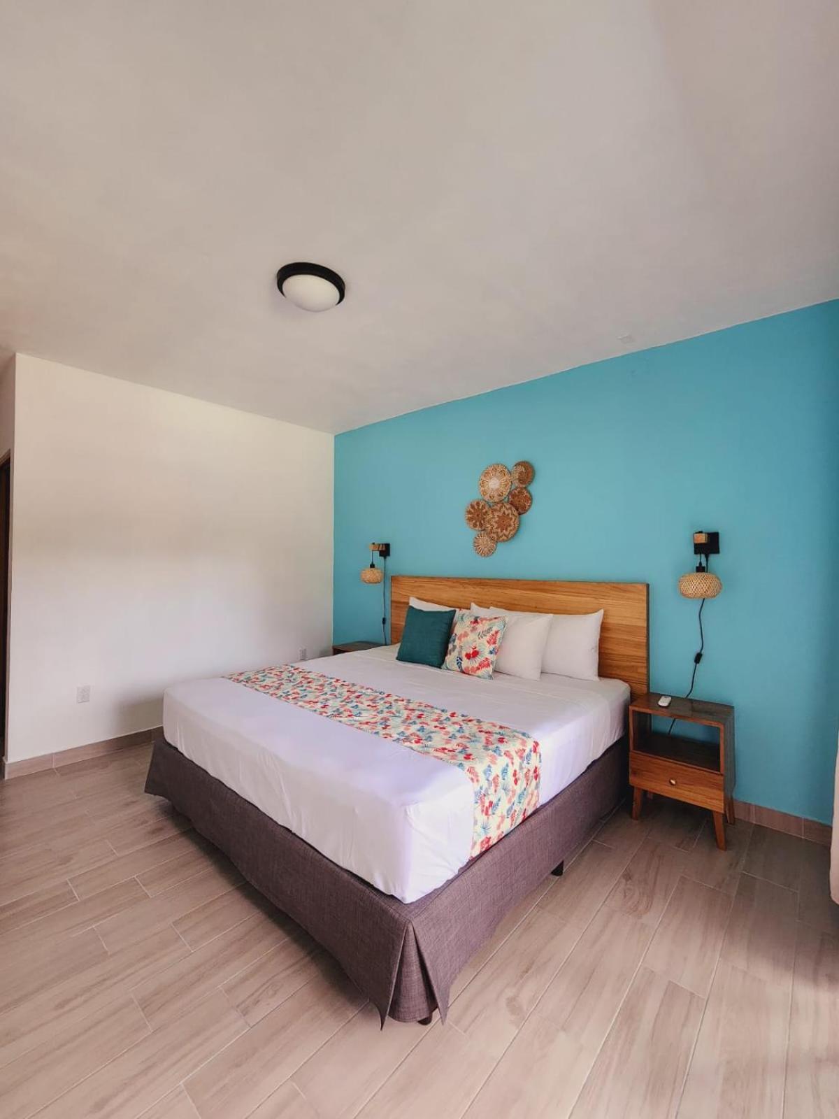 Alma Del Bosque Hotel トルトゥゲーロ エクステリア 写真
